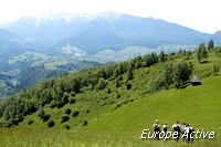 hiking romania piatra craiului