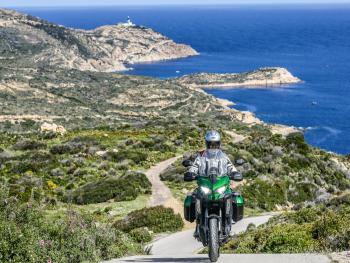 Moto en Corse